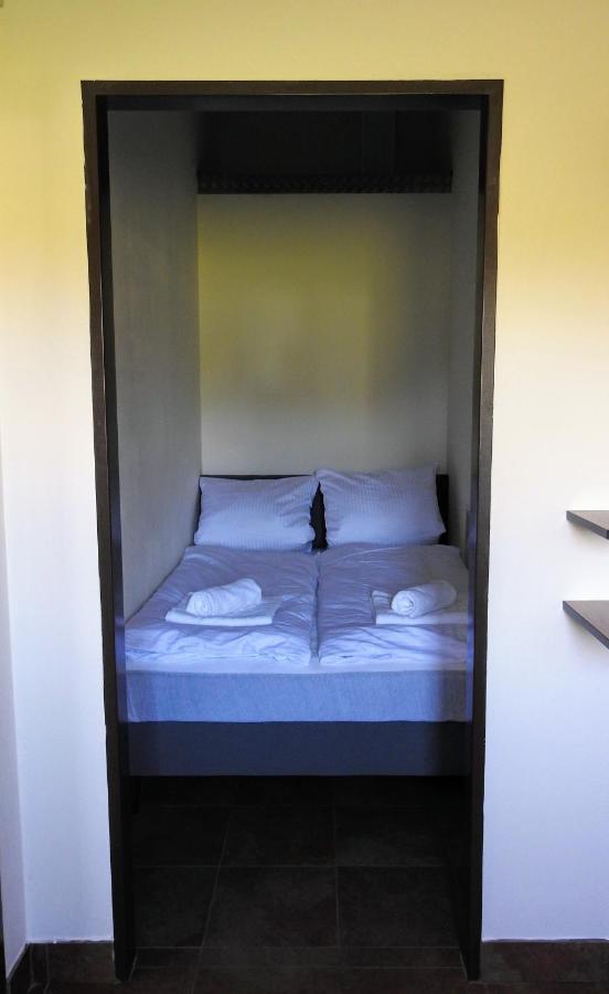 Apartmany Vinarstvi Klucov Lstibor 外观 照片