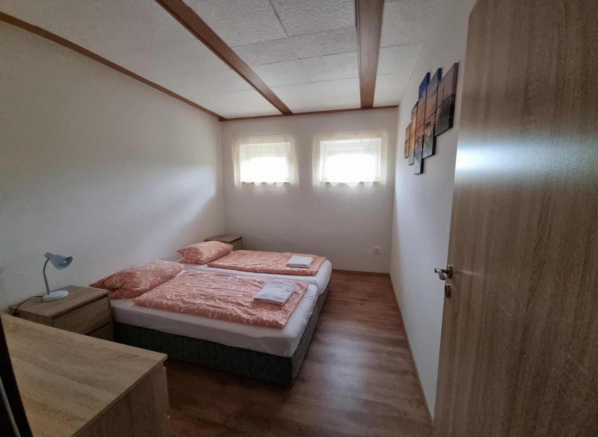 Apartmany Vinarstvi Klucov Lstibor 外观 照片